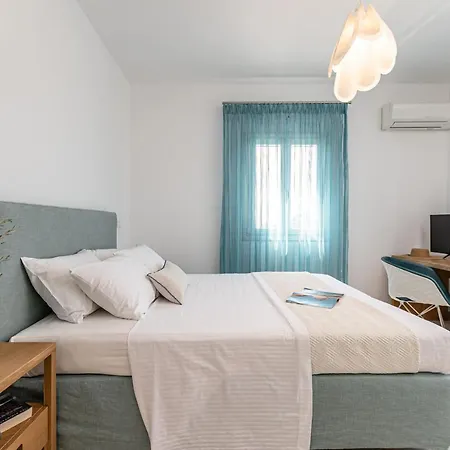 Orkos Hotel 2*