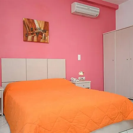 Hotel Orkos Mikri Vigla