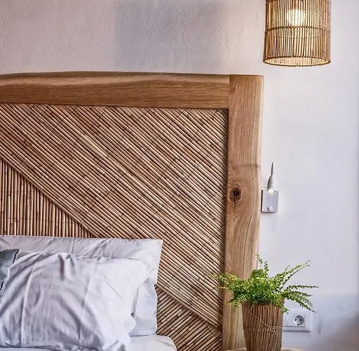 Orkos מלון מיקרי ויגלה